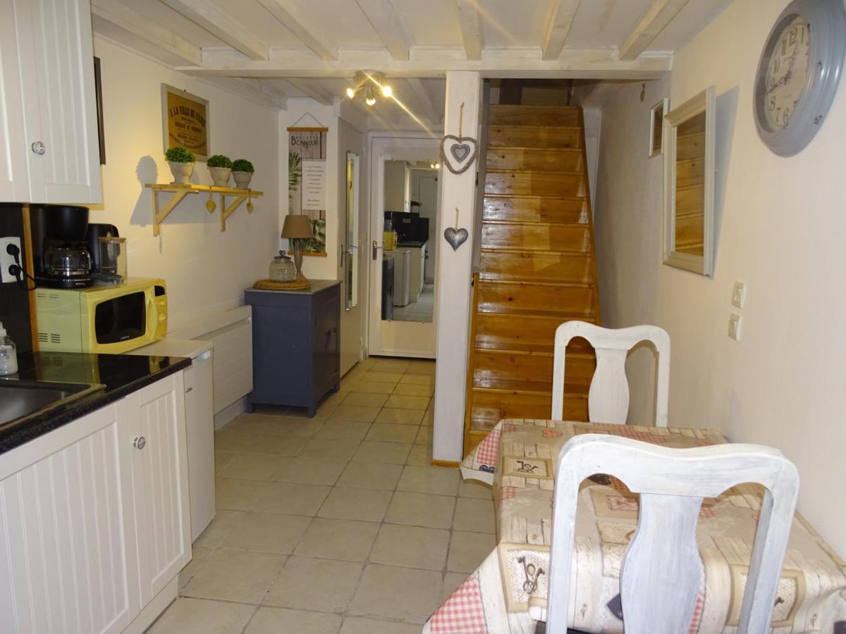Les Gites Du Lavoir Remigny Luaran gambar